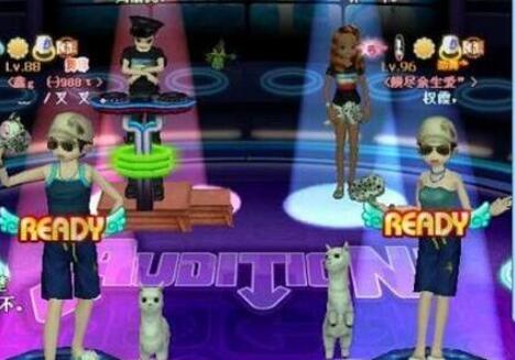 購買服飾道具裝飾角色